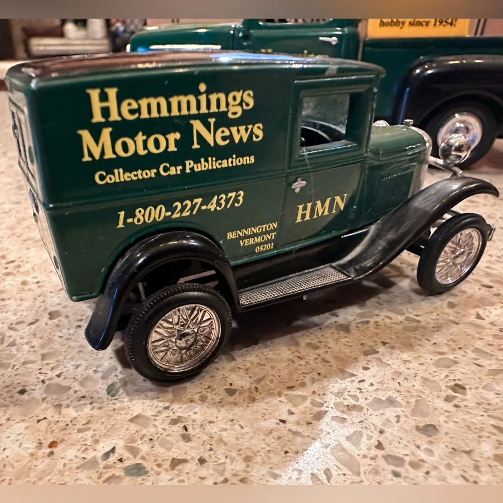 Hemmings Motor News Trucks~ Bank 1:25  And Model A Panel Delivery 1:43 Bundle - Picture 8 of 16